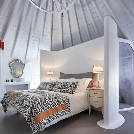 Absolute Mykonos & Hotel