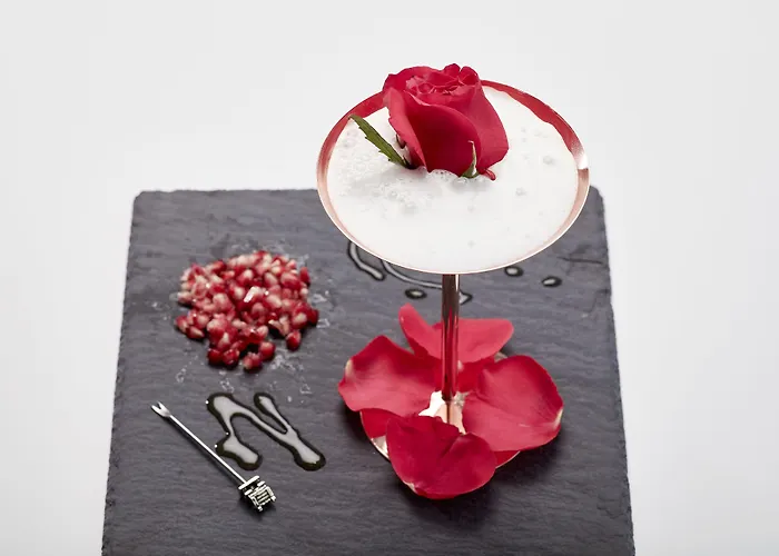 Absolute Mykonos & فندق 5*