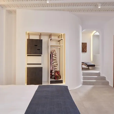 Absolute Mykonos & Mykonos Town