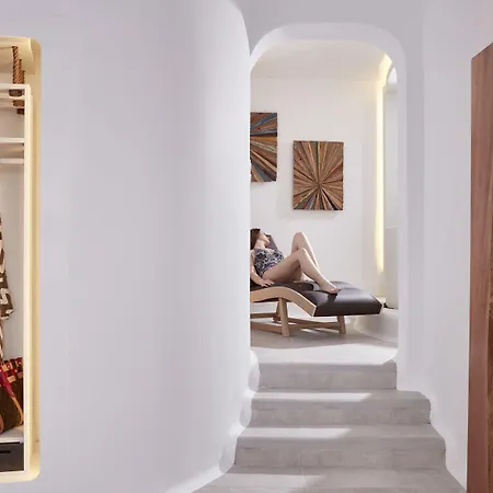 Absolute Mykonos & Hotel 5*