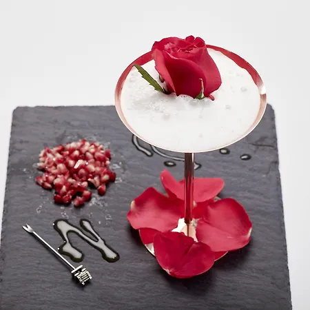 Absolute Mykonos & فندق 5*