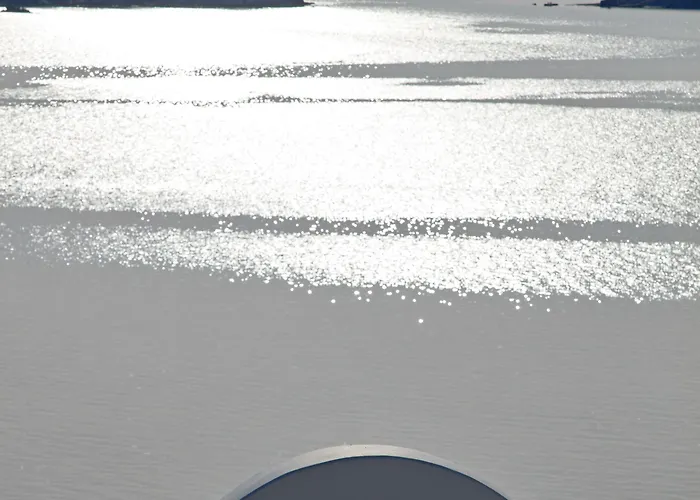 Absolute Mykonos & Hotel 5*